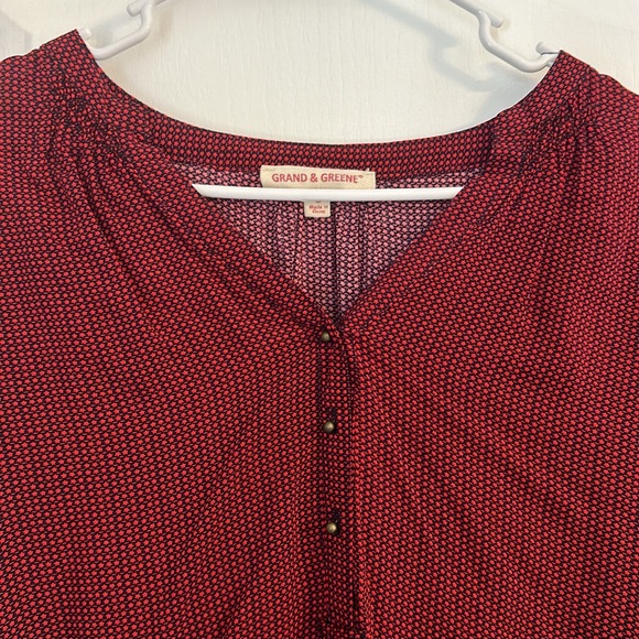 Women’s Blouse Button Detail Size Large - Picture 3 of 5